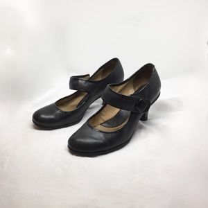 Croft and Barrow Black Pumps 8